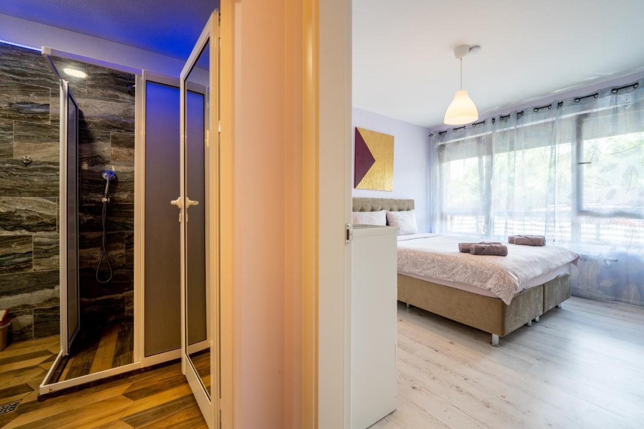 Sunny Apartment In Studentski Grad, Behind Unss Sofie Exteriér fotografie