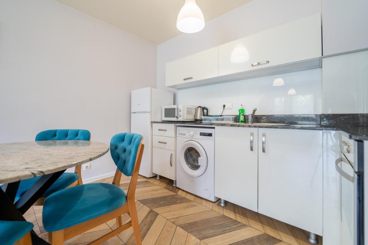 Sunny Apartment In Studentski Grad, Behind Unss Sofie Exteriér fotografie