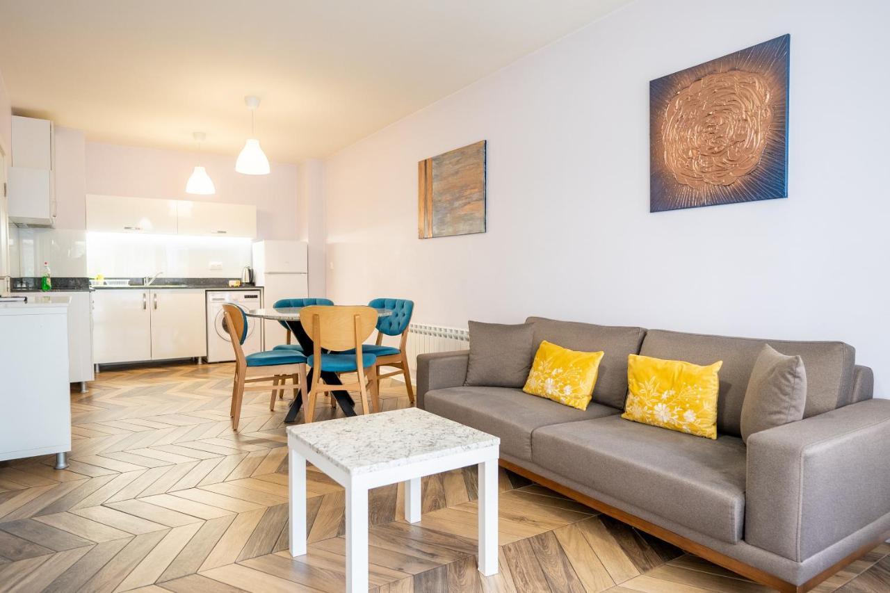 Sunny Apartment In Studentski Grad, Behind Unss Sofie Exteriér fotografie